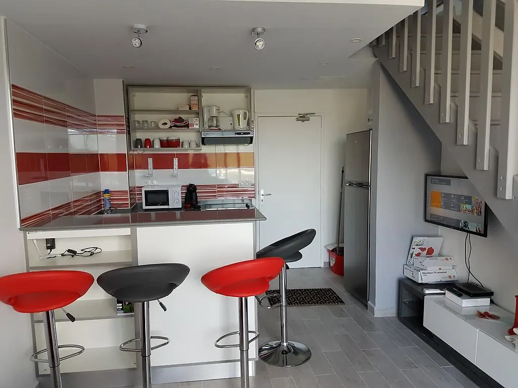 Les Eaux Turquoises Aux Gosier Apartment Le Gosier  Guadeloupe