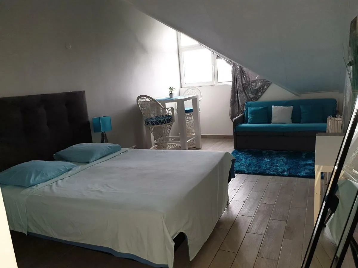 Les Eaux Turquoises Aux Gosier Apartment Le Gosier  Guadeloupe